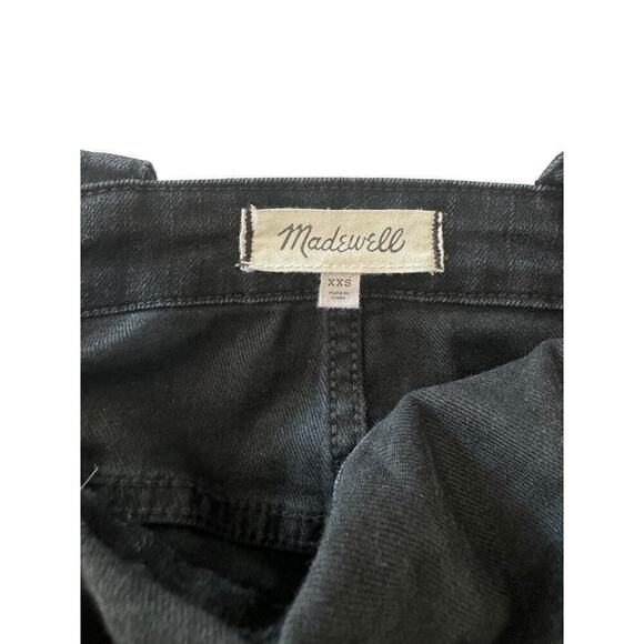 Madewell Skinny Overalls in Luna Wash Black
Denim - Picture 6 of 7